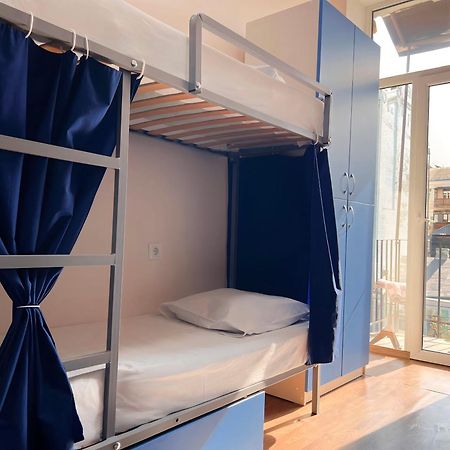 Hostel On Universytet Κίεβο Εξωτερικό φωτογραφία