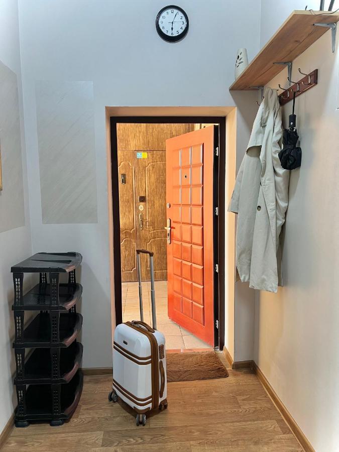 Hostel On Universytet Κίεβο Εξωτερικό φωτογραφία