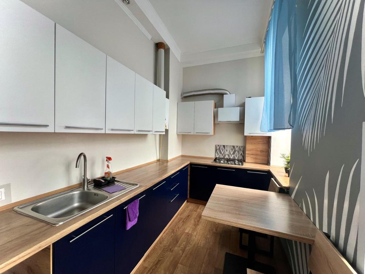Hostel On Universytet Κίεβο Εξωτερικό φωτογραφία