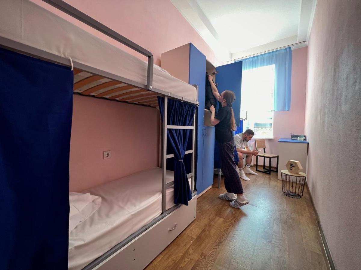 Hostel On Universytet Κίεβο Εξωτερικό φωτογραφία