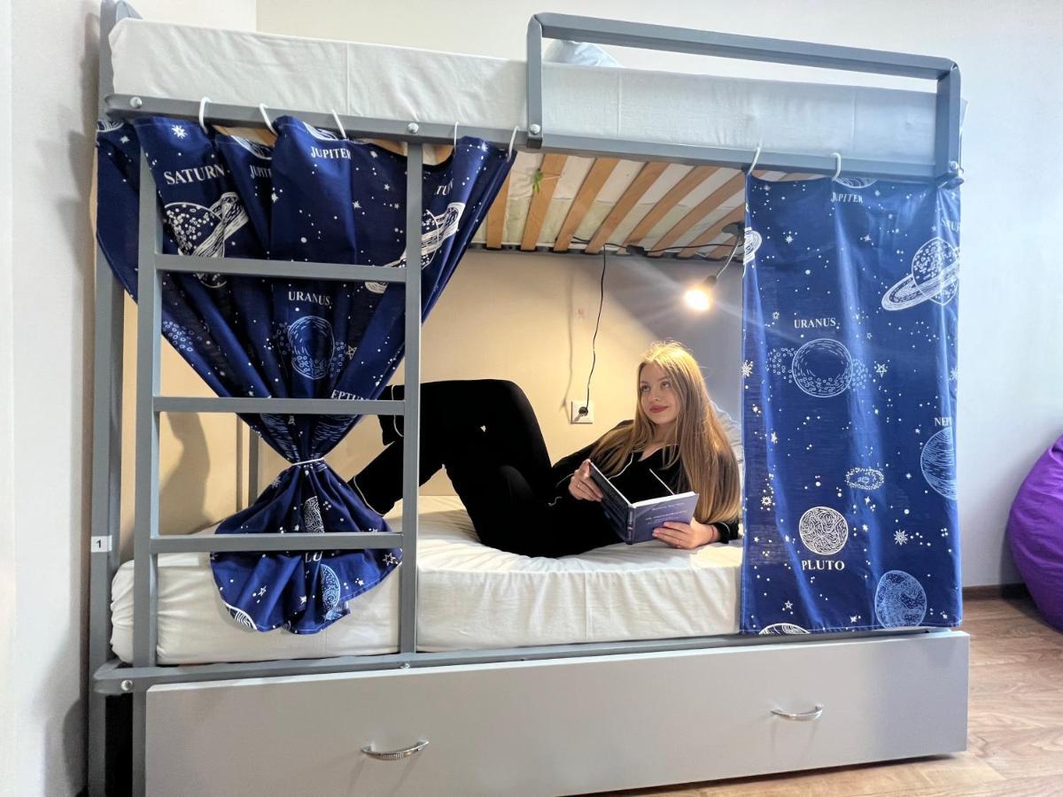 Hostel On Universytet Κίεβο Εξωτερικό φωτογραφία