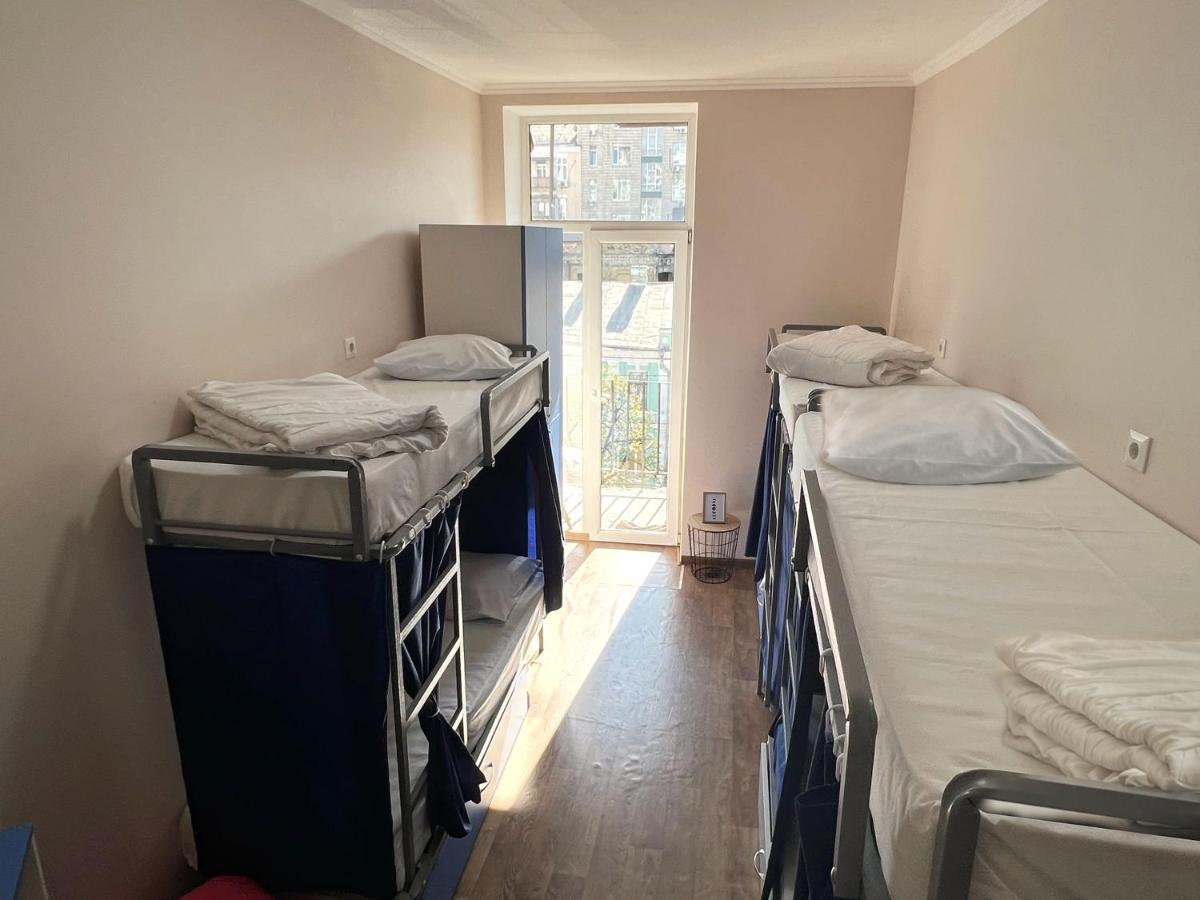 Hostel On Universytet Κίεβο Εξωτερικό φωτογραφία
